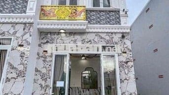 Bán nhà phố hiện đại tại đại lộ hùng vương
