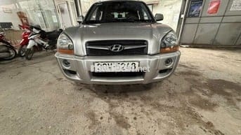 Hyundai tucson nhâp  khâu my ban 2.0 may xăng