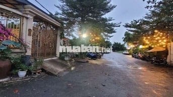 Siêu phẩm giá hời -Mặt tiền sông Sài Gòn, cạnh cafe Layla
Ngang 5m