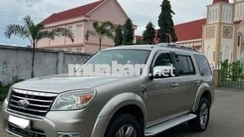 Ford Everest 2012 2.5L 4x2 MT - 2 km