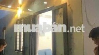 BÁN NHÀ 2TẦNG KIỆT LÔ GÓC 3 MẶT TIỀN,SAU LƯNG NHÀ ĐỐI DIỆN CHỢ CỒN
