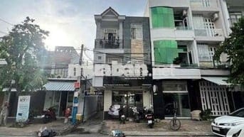 Cho thuê mặt tiền 2 lầu đường Phạm Ngũ Lão