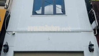 SAU LƯNG CĂN MẶT TIỀN LÝ THƯỜNG KIỆT -2 TẦNG 2PN, 2WC - NGANG HƠN 4M