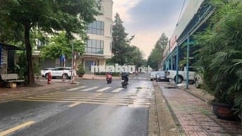 Nhà 1 trệt 2 lầu gần KDC D2D phường Thống Nhất cần bán