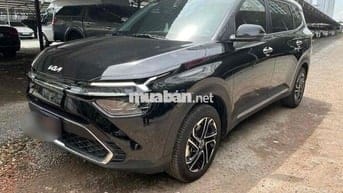 Kia Sonet 2022 Luxury 1.5 AT - 7000 km
