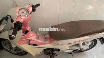 bà chị cần tiền ra đi e xe này ,