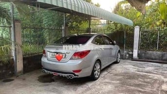 Hyundai Accent 2012 1.4 MT - 160000 km