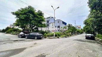 Bán đất 51m Lô góc đường 30m Lô 9 hướng Tây tứ trạch
