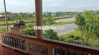 Nhà mặt tiền đường Nguyễn Trãi dt200m2. 10x20m.