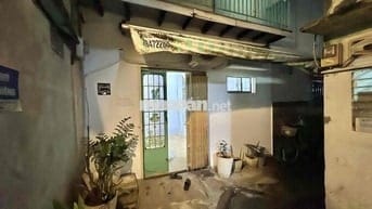 nhà 1 trệt 1 gác tại Phú Nhuận