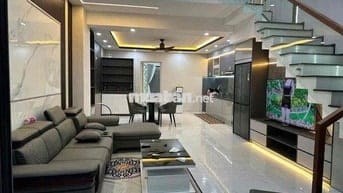 nhà nguyên căn gần Nguyễn Sinh Sắc - ngã ba Huế - gần Biển