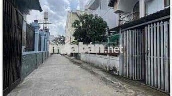 Nhà 1 trệt 1 lững lầu DT 250m2 tại đường 36 Linh Đông gần Kha Vạn Cân