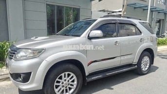 Toyota Fortuner 2013 MT Dầu