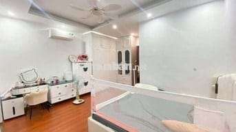 VĂN PHÚ, LÔ GÓC KINH DOANH- Ô TÔ TRÁNH- THANG MÁY - FULL ĐỒ !!!