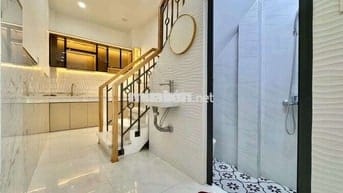 NHÀ NHỎ CÓ VÕ NGAY QUANG TRUNG GÒ VẤP