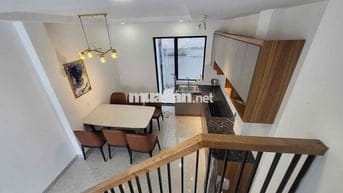 Nhà mới, có gara oto, SHR 70m2 sát mặt tiền Tô Ngọc Vân, DTSD 200m2