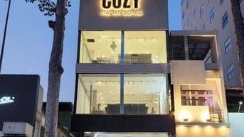 Cho thuê nhà mặt tiền đường 3/2 quận 10 ngay gần Vạn Hạnh Small.