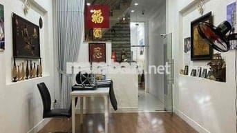 Cần bán nhà chính chủ tại số 189 Xóm Chiếu, Phường 15, Quận 4. HH 2%