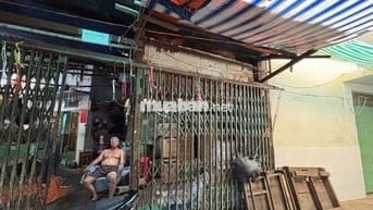 GIẢM MẠNH 800TR BÁN ĐẤT  (CÓ NHÀ NÁT) – ĐƯỜNG CÁCH MẠNG THÁNG 8,
