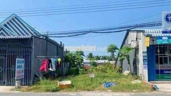 KẸT TIỀN CẦN BÁN LÔ ĐẤT THỔ CƯ ĐẸP