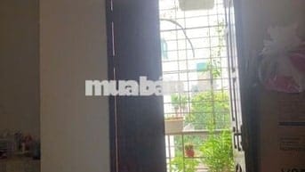 bán nhà mặt ngõ phố Ngũ Nhạc Hoàng Mai. Cách mặt phố Ngũ Nhạc hơn 20m