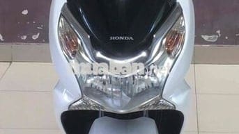 Pcx trắng chính chủ bstp, công chứng liền