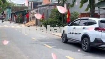 RẺ 👉 (684 m2 ) )Đất Mặt Tiền Có Nhà Kho Sát Góc Song Hành  + Lê Lợi