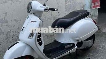 Vespa GTS 150 2018 chính chủ đẹp keng