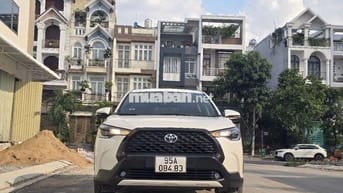 TOYOTA COROLLA CROSS 1.8G SX 2022 BẢO HÀNH 1 NĂM