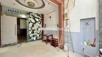 CHO THUÊ MB KINH DOANH TỰ DO CÓ SÂN RIÊNG PHÒNG NGỦ LẠI ĐƯỜNG LỚN