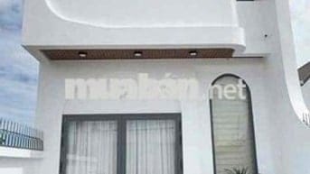 BÁN NHÀ MẶT TIỀN 1 TRỆT 1 LẦU SỔ RIÊNG VÀO Ở LIỀN