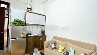 Căn hộ full đồ đẹp, gần Văn Miếu, giá 3.8tr - 4.5tr