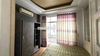 Cho thuê nhà Full Nội Thất Huỳnh Văn Bánh 4PN, giá 18 triệu