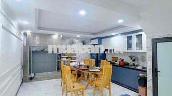 BÁN NHÀ ĐẠI TỪ SÁT HỒ LINH ĐÀM GẦN PHỐ DT: 48m2, MT4,6m, 6 Tầng.