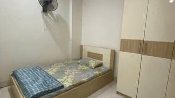 C/c Khang Gia ,Phan Huy Ích, P14, GV, 80m2, 2PN, 2WC, 8tr/th.