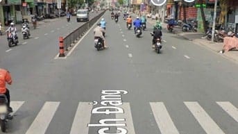 Đất Xây Căn Hộ Dịch Vụ 8x33(256m2) Hẻm 3m Bạch Đằng Ngã Tư Hàng Xanh