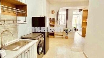 Căn Hộ Studio Ban Công Ngay Đại Học UEH ISB - Chợ Tân Định Quận 1
