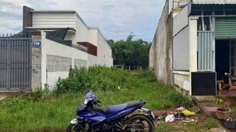 Cần bán lô đất ở đường 409, xã Phước Vĩnh An, Củ Chi, 180m2, Giá:580tr