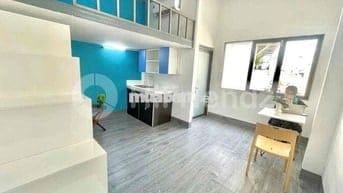 PHÒNG TRỌ DUPLEX MỚI TOANH NGAY CÔNG VIÊN LÀNG HOA
