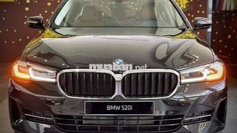BMW 5 Series 520i Ưu Đãi Cực Khủng !!!