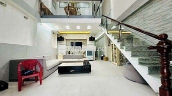 BÁN NHÀ MẶT TIỀN TRỤC CHÍNH KHU DÂN CƯ PHƯỜNG 9 (TẶNG NỘI THẤT)