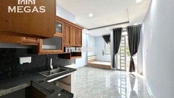 MỚI 💯 ĐỐI DIỆN NHÀ MÁY BIA LÊ VĂN KHƯƠNG - BAN CÔNG - ĐẦY ĐỦ NỘI THẤT