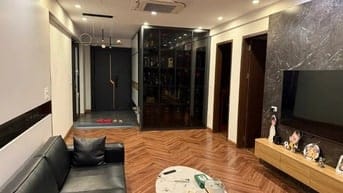 Bán căn hộ Toà Home nằm mặt đường Võ Chí Công, phường Tây Hồ  