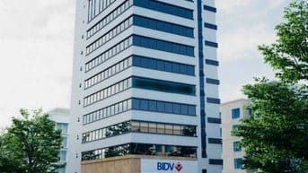  nhà1 hầm 7 lầu  mạc thiên tích,p 11, q5 -vị trí vàng kinh doanh đa 