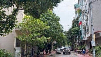 Đất - Đa Sỹ Hà Đông- Khu Đấu Giá - Vỉa hè - Dt 50m - 12.45 tỷ