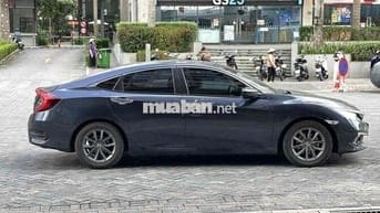 Sếp cần bán xe Honda Civic 2020
