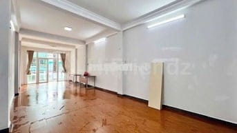 Phòng Studio rộng gần 45m² ban công - Gần cầu Nguyễn Tri Phương