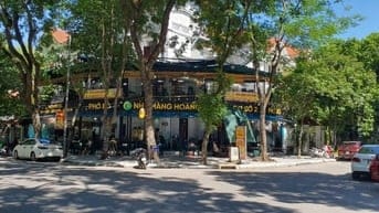Bán biệt thự  KĐT Bán Đảo Linh Đàm , DT 300 m2, lô góc, mặt phố, KD!