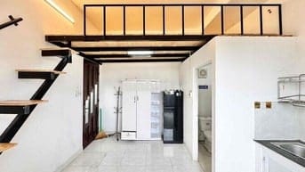 Duplex to full nội thất - Ở được 4 người 4 xe - Gần các Trường đại hoc