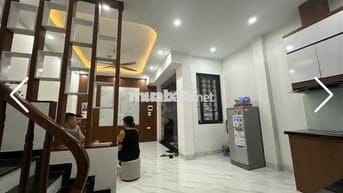 Đường An trai, giáp với đường 3.5 Hoài Đức. Nhà 5T Dt: 32m Giá 5.3 tỷ